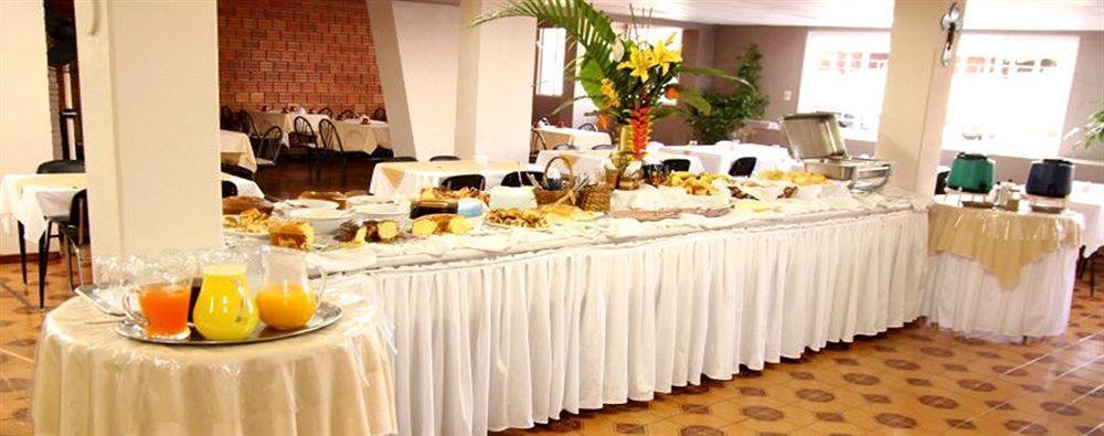 Iguacu Plaza Hotel Фос ду Игуасу Екстериор снимка